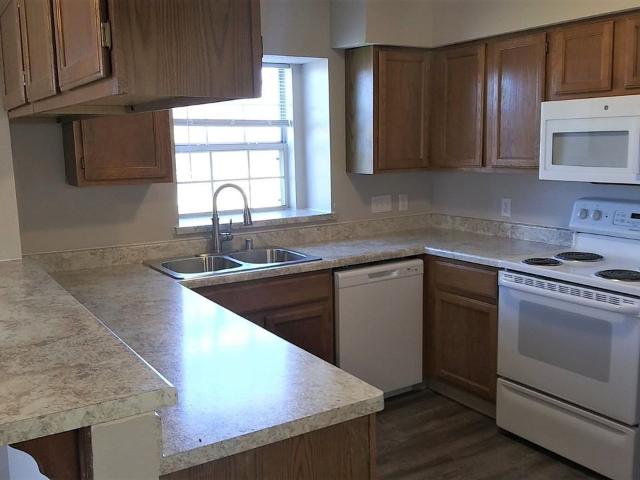 Apartment for rent in Pewaukee, Wisconsin