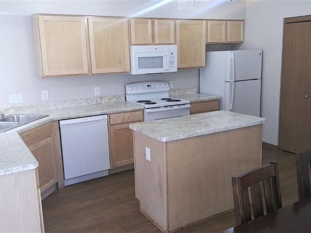 Apartment for rent in Pewaukee, Wisconsin