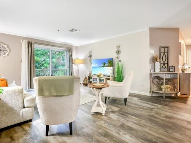Condo for sale in Haverhill