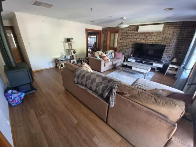 Room for rent in Horseshoe Creek, South Australia