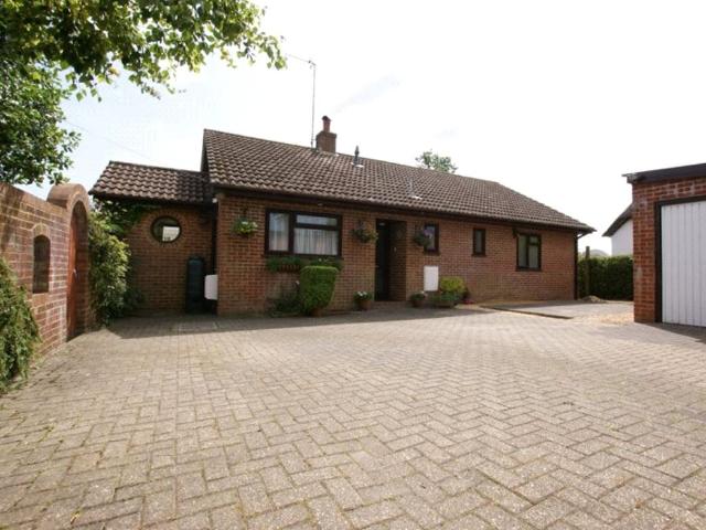 House for rent in Limberlost, Lytchett Matravers