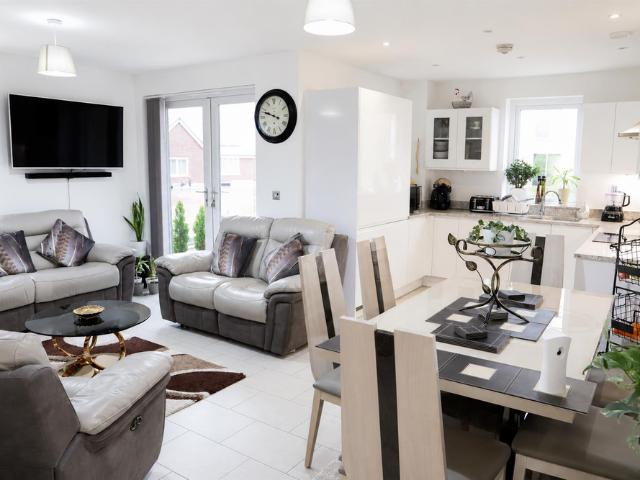Room for rent in London Borough of Hounslow, Greater London