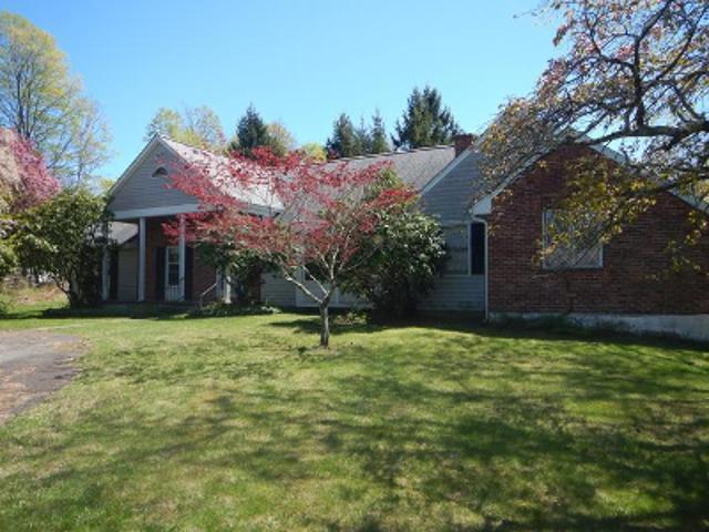 House for sale in Brookfield, Connecticut