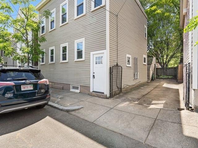 House for sale in Cambridge