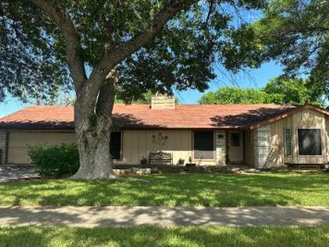 House for sale in Leesville, Texas
