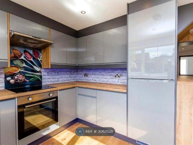 House for rent in Kingston Park, Newcastle upon Tyne