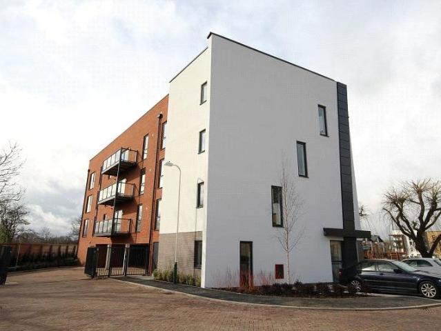 Apartment for rent in London Borough of Havering, Greater London