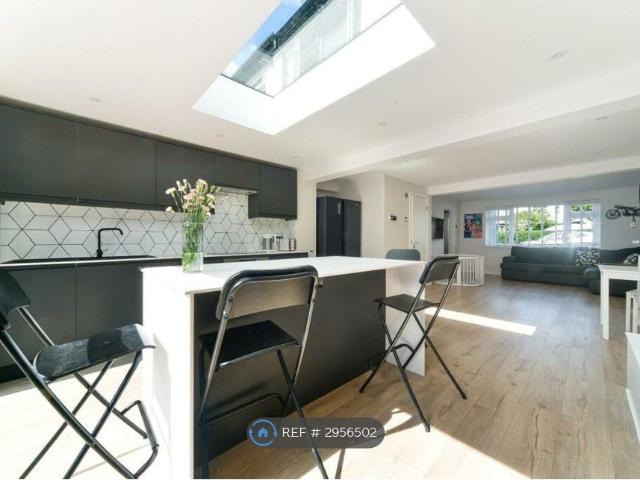 House for rent in Worcester Park, Greater London