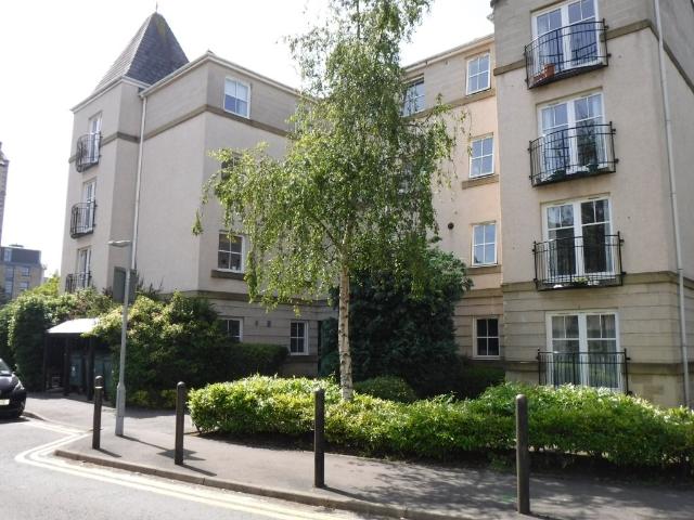 Apartment for rent in Gayfield, Broughton