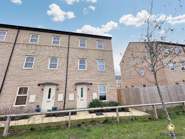 House for rent in Micklefields, Wakefield