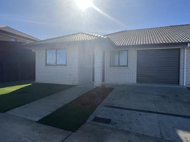 House for rent in Horsham Village, Hamilton City