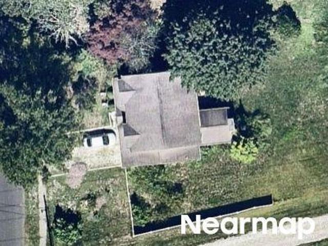 House for sale in Stratford, Connecticut