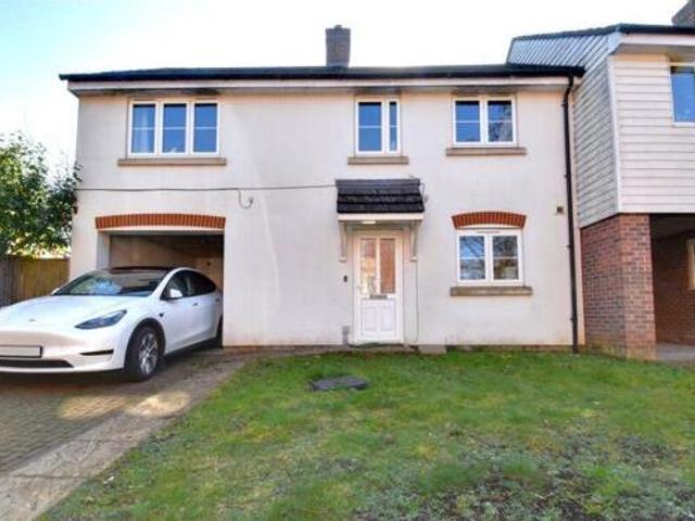 House for sale in Watford, Hertfordshire