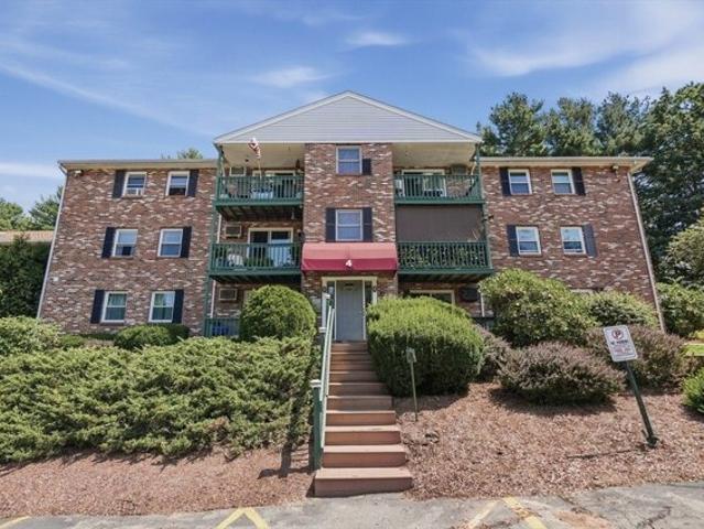 Condo for sale in Leicester, Massachusetts