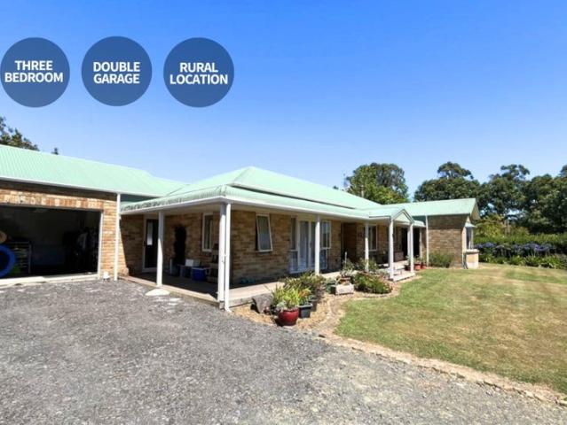 House for rent in Awhitu, Oroua County