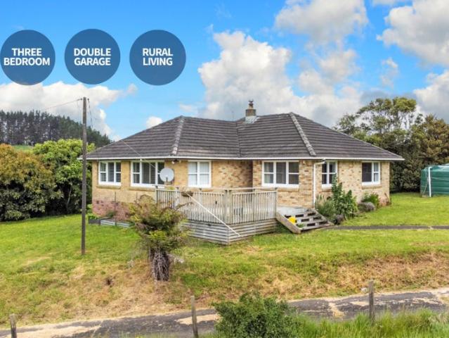 House for rent in Awhitu, Oroua County
