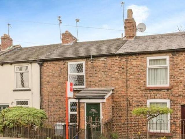 House for sale in Hurdsfield, Macclesfield