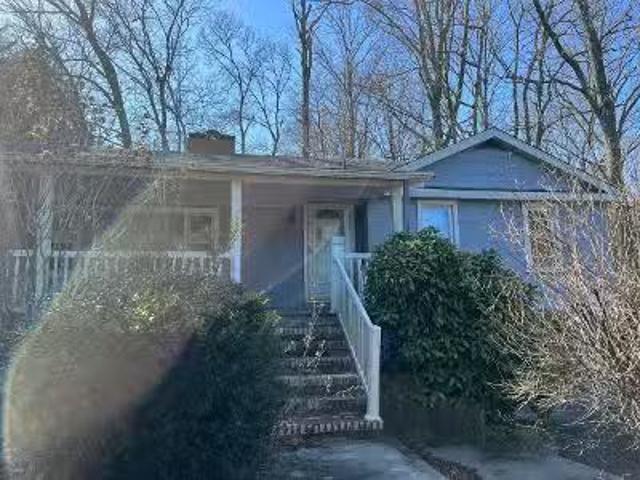 House for sale in Sewell