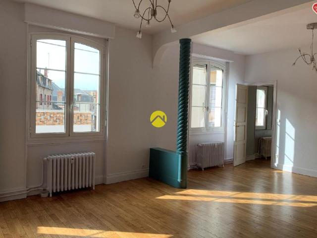 Appartement vente à Montluçon, Huriel