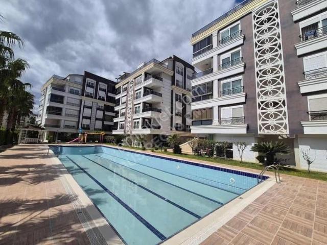 Konyaalti, Antalya içerisinde satılık mülk