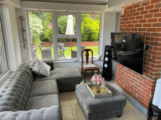 House for rent in London Borough of Croydon, Sanderstead
