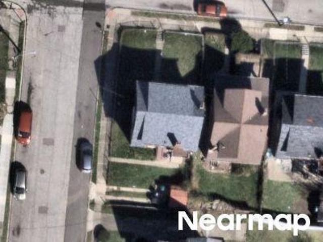 House for sale in Evanston, Roselawn