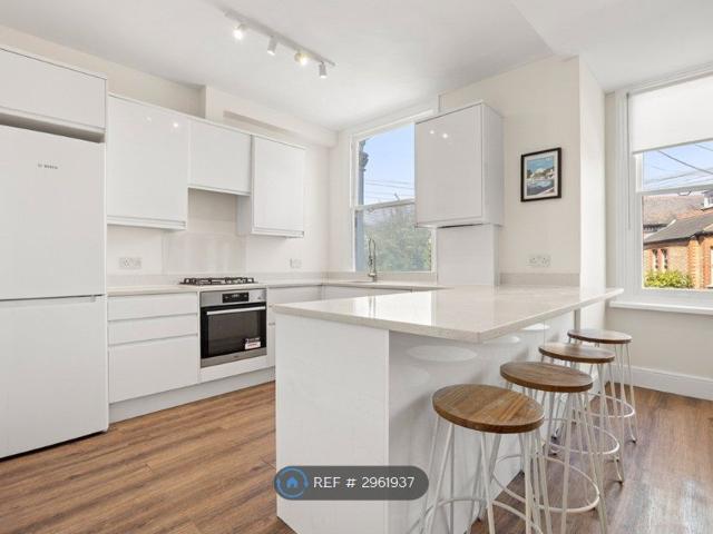 Apartment for rent in Balham, Greater London