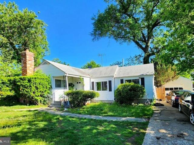 House for sale in College Park