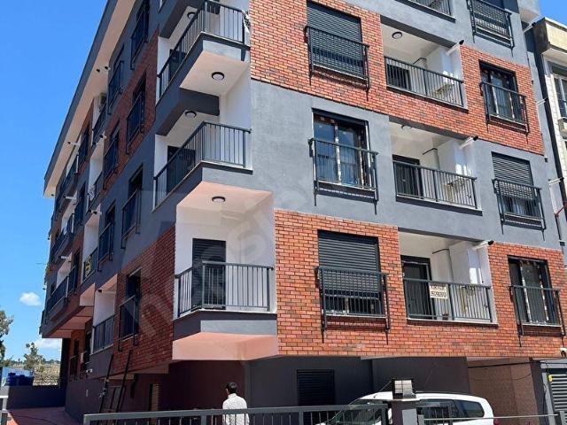 Buca, İzmir içerisinde satılık mülk