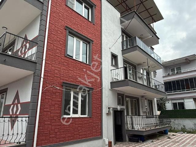 Akhisar, Manisa içerisinde satılık Bina