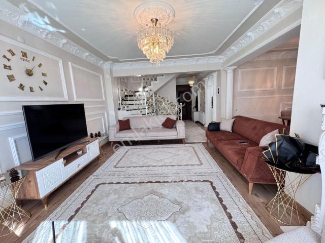 Hürriyet Mahallesi, Çorlu içerisinde satılık Villa