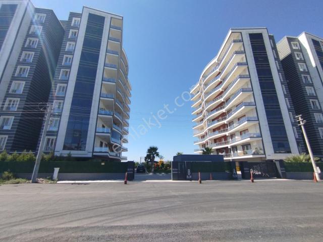 Akhisar, Manisa içerisinde satılık mülk
