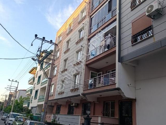 Akhisar, Manisa içerisinde satılık mülk