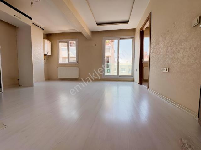 Şirinyer, Buca içerisinde kiralık mülk