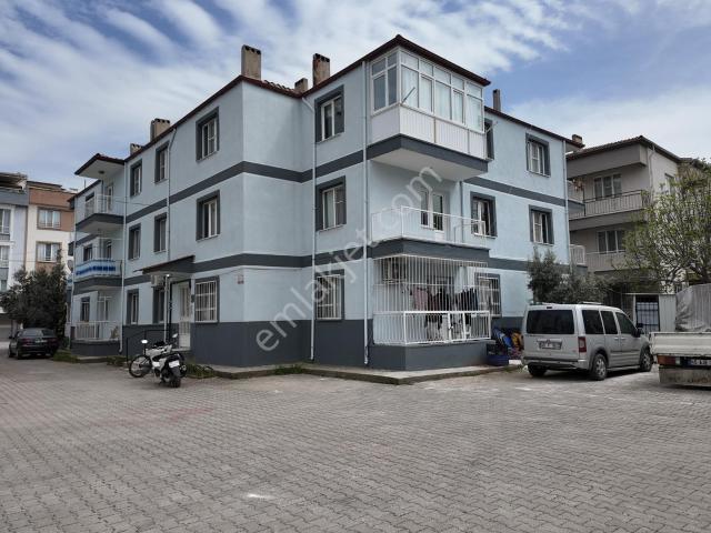 Akhisar, Manisa içerisinde satılık mülk