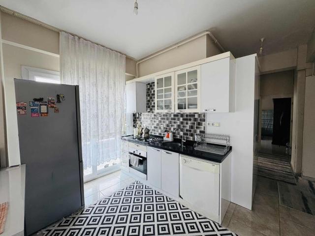 Yenişehir, Mersin içerisinde satılık mülk