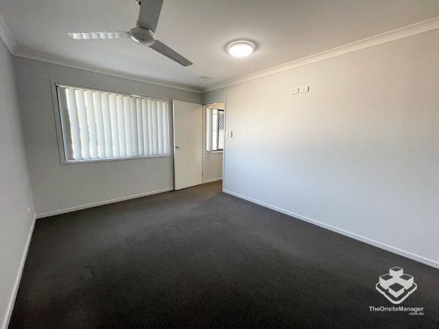 Townhouse for rent in Toombul, Queensland