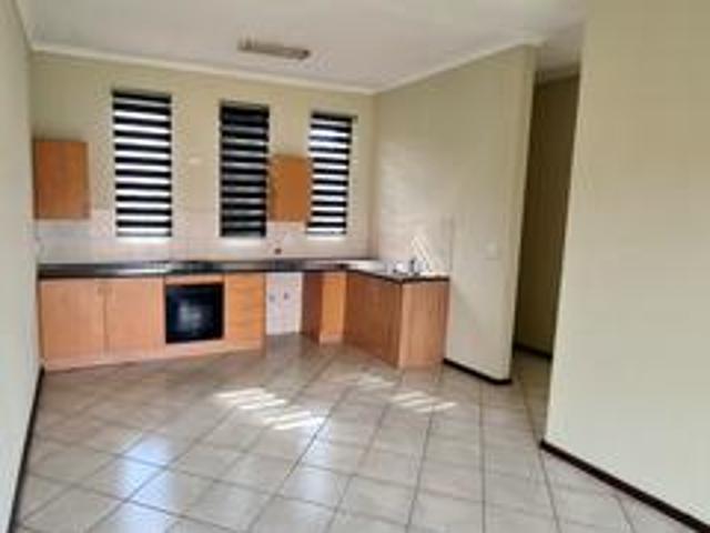 Apartment for rent in Nooitgedacht, Gauteng