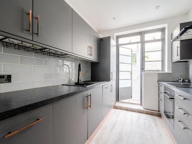 Apartment for rent in West Worthing, Worthing