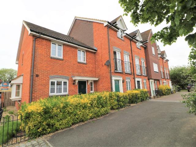House for rent in Kennington Lees, Bridgefield