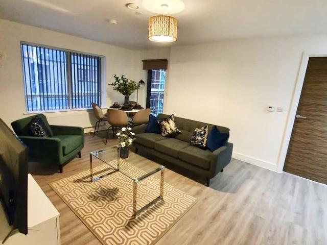Apartment for rent in Ropewalks, Calderstones