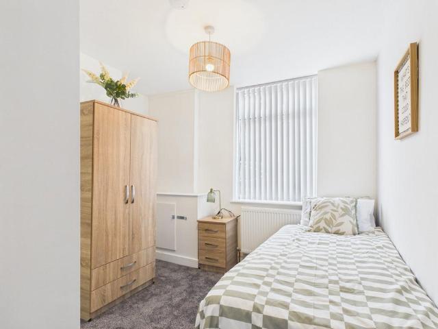 House for rent in West Bank, Widnes