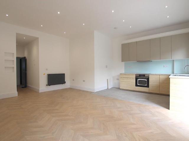 House for rent in Thames View, Greater London