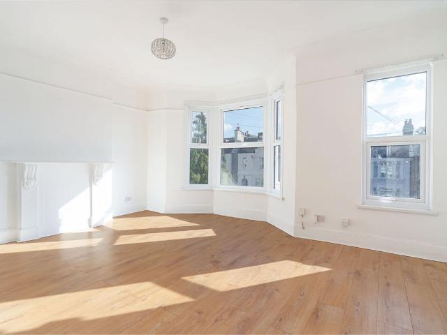 Apartment for rent in London Borough of Lewisham, Greater London