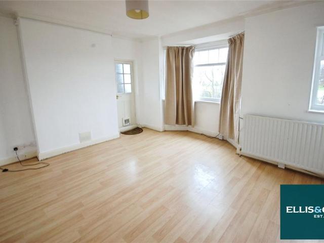 Apartment for rent in London Borough of Barnet, Greater London