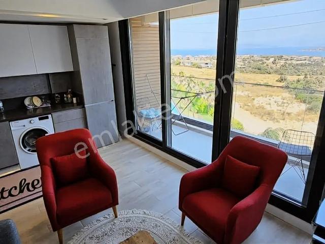 Çeşme, İzmir içerisinde satılık Residence