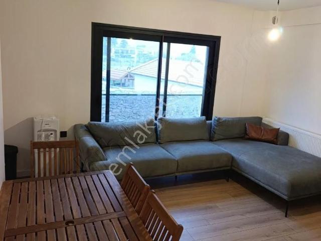 Çeşme, İzmir içerisinde kiralık mülk