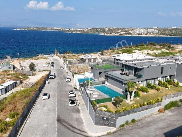 Cumhuriyet Mahallesi, Çeşme içerisinde kiralık mülk