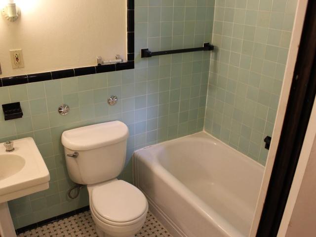 Apartment for rent in Regent Square, Pennsylvania