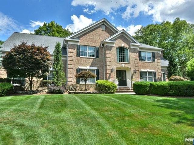 House for sale in Mahwah